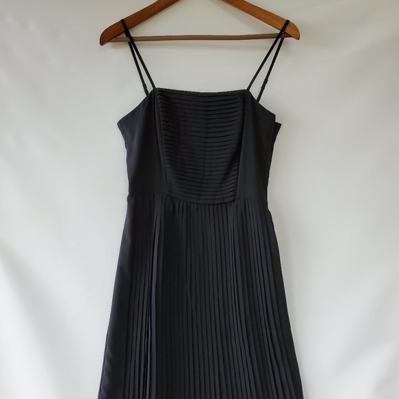 Lands End Canvas Pleated Ballet Dress, Black, Sleeveless Fit & Flare Size 6 - Picture 3 of 15